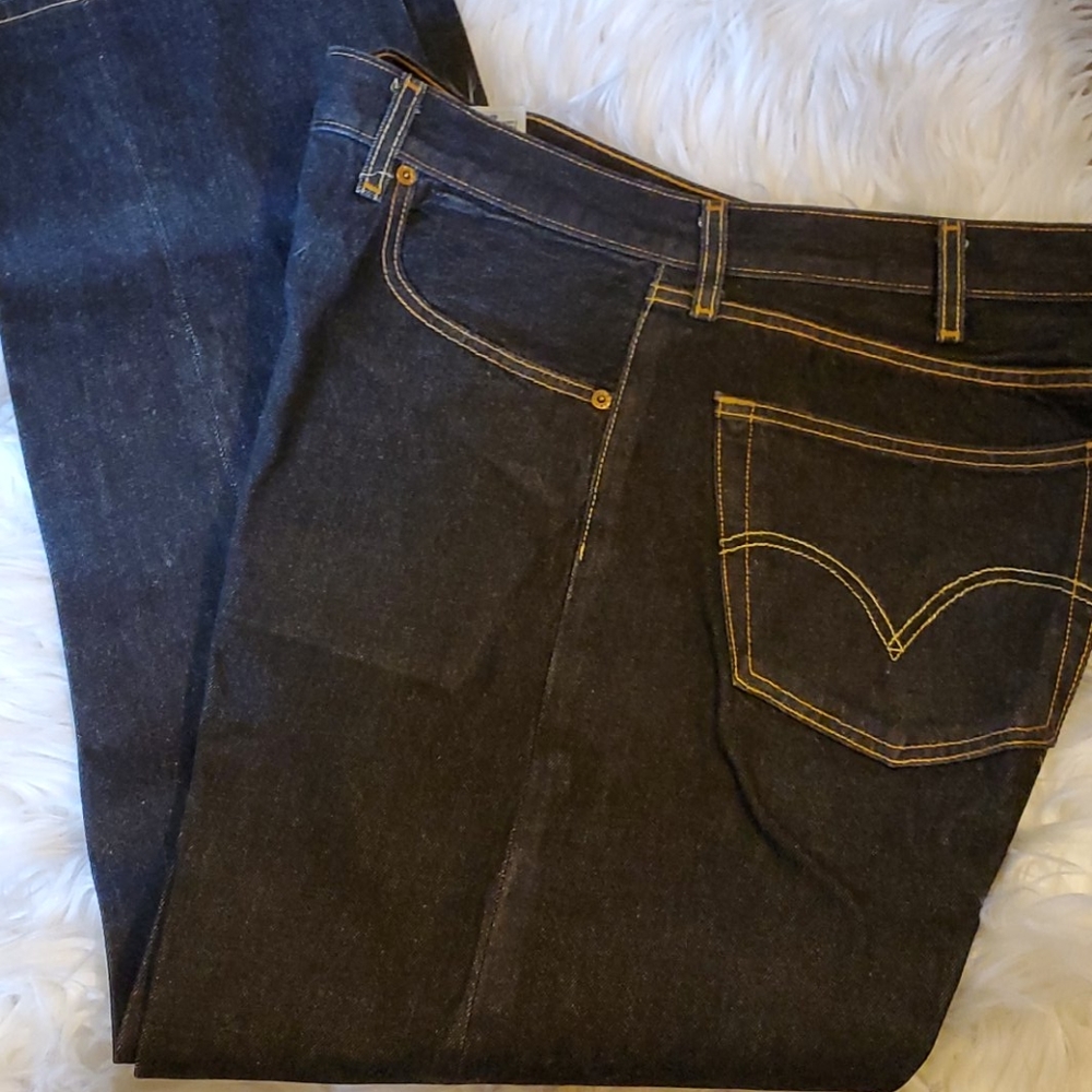 Levi's